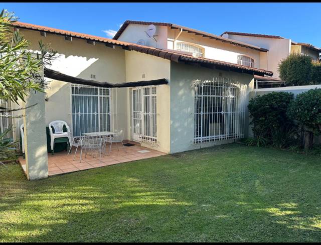 3 BEDROOM TOWNHOUSE TO LET IN STRATHAVON